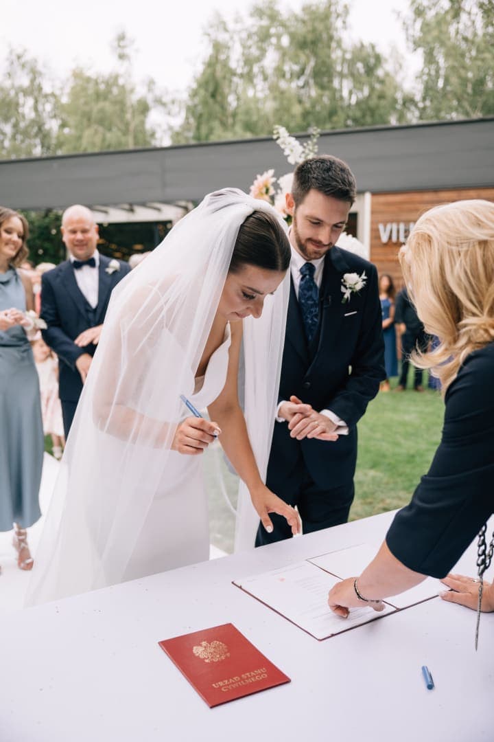 Ilo and Ben wedding photo